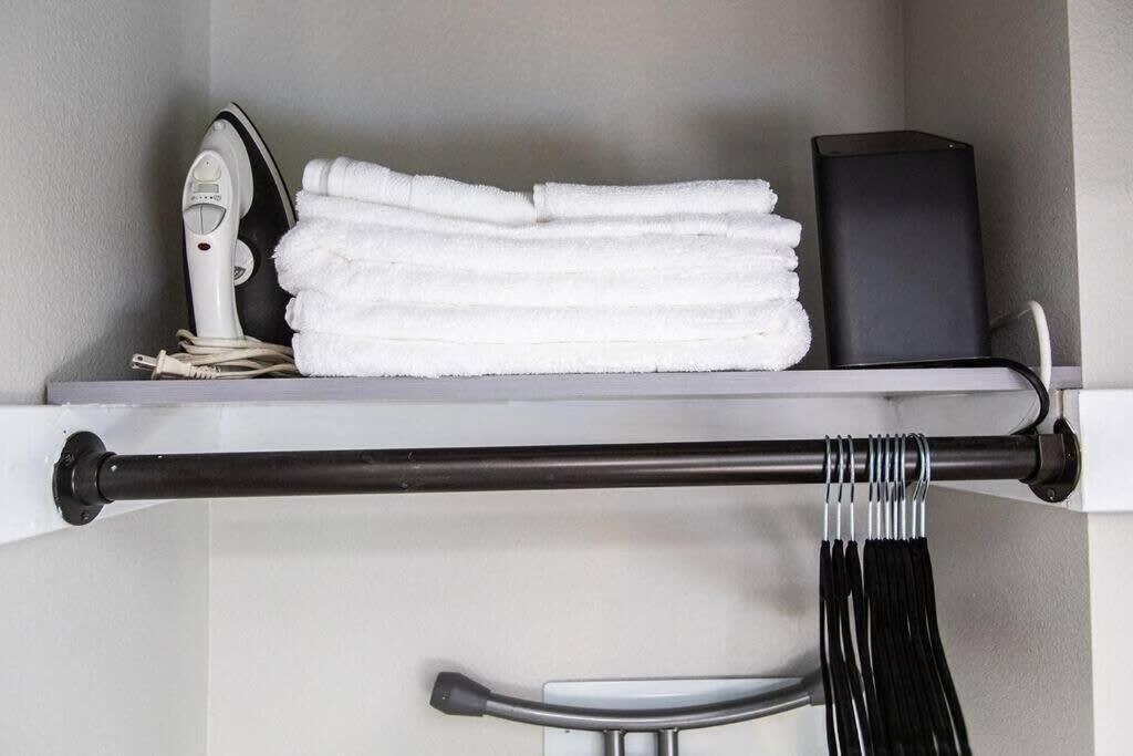 Military-restaurants-fast-wifi-a C-w D-pets-park- Apartamento *